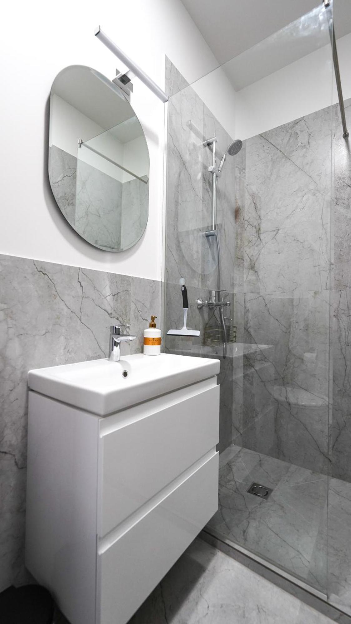 Amber Light Self-Check-In Apartments Каунас Номер фото