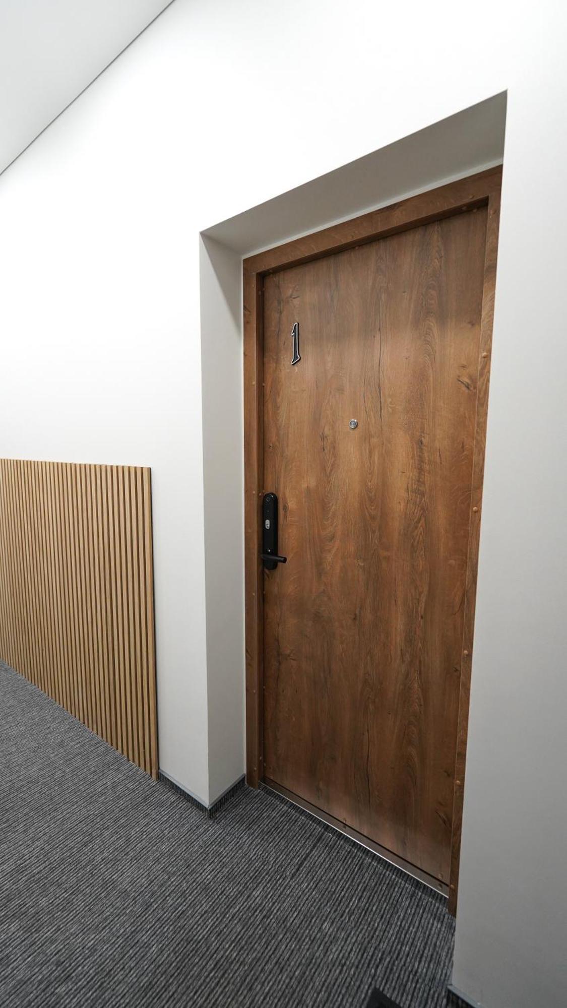 Amber Light Self-Check-In Apartments Каунас Номер фото